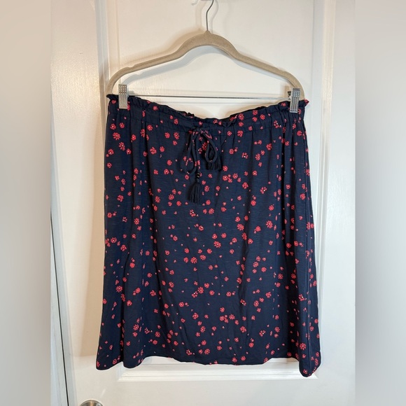 J. Jill Women’s Navy Blue & Red Floral Jersey Knit Pull-On Skirt - Size Medium - Picture 1 of 6